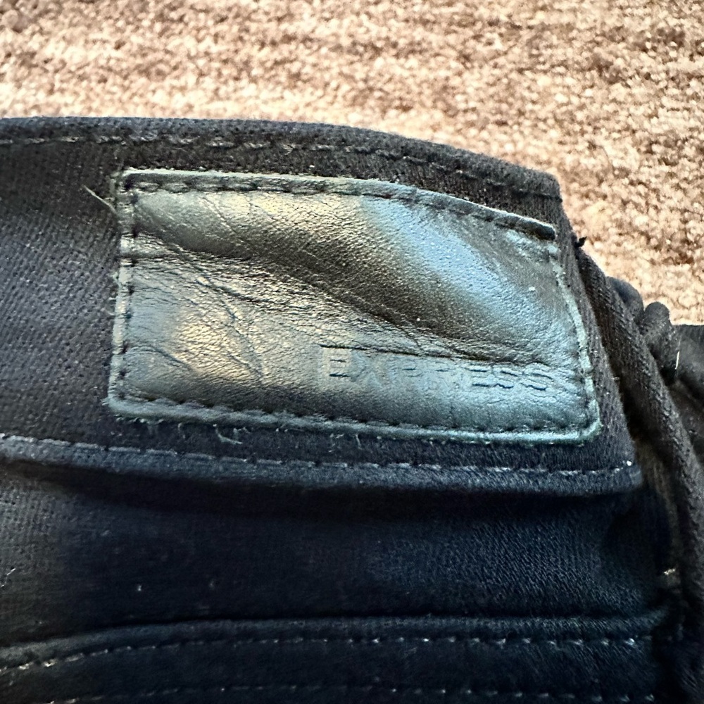 Express Mid Rise Jean Legging - Picture 7 of 7
